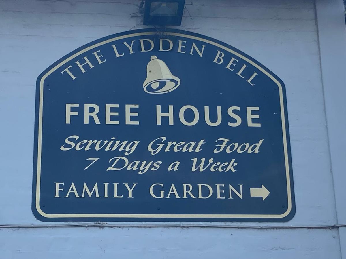The Lydden Bell Bed & Breakfast Екстериор снимка