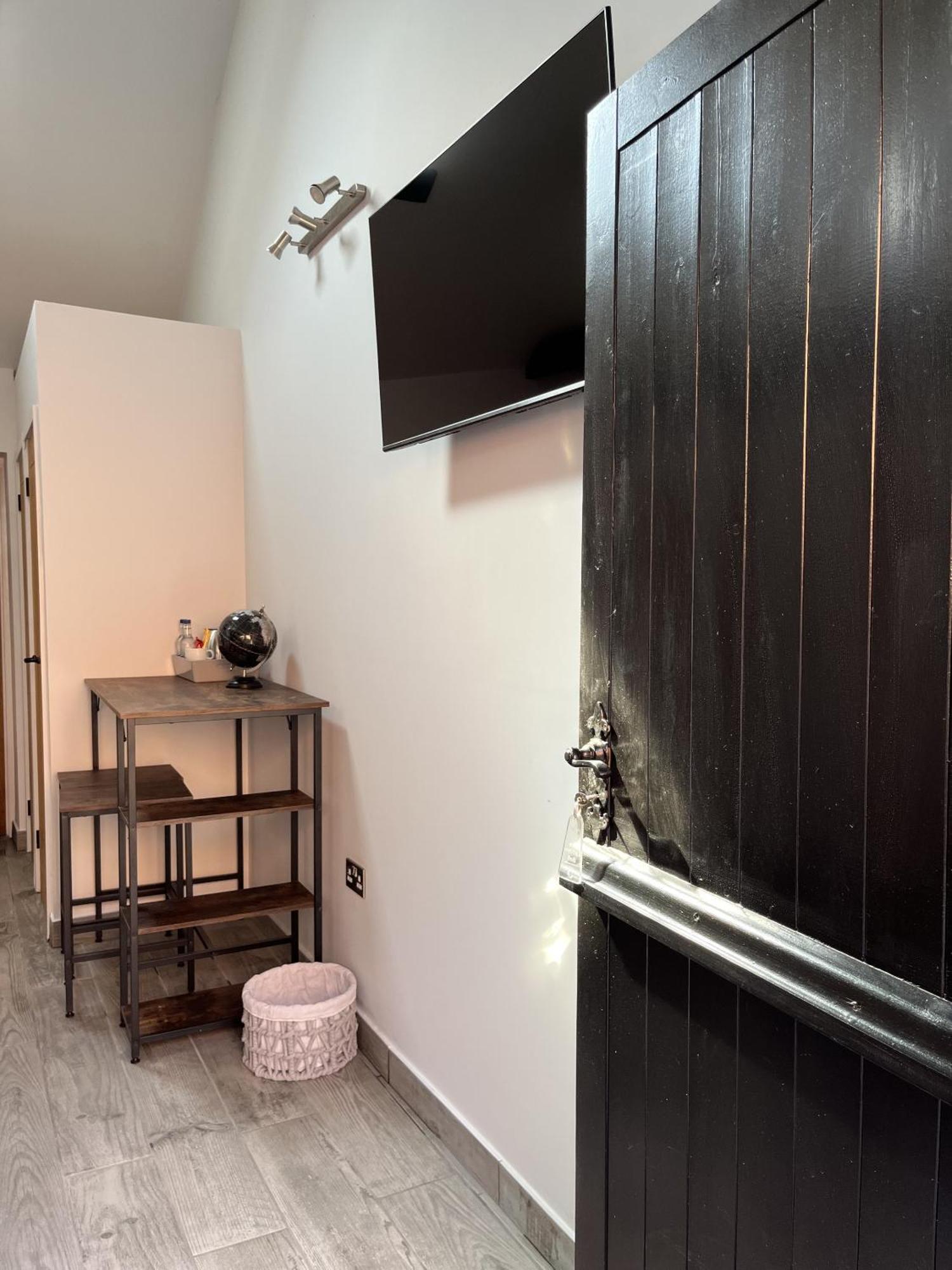 The Lydden Bell Bed & Breakfast Екстериор снимка