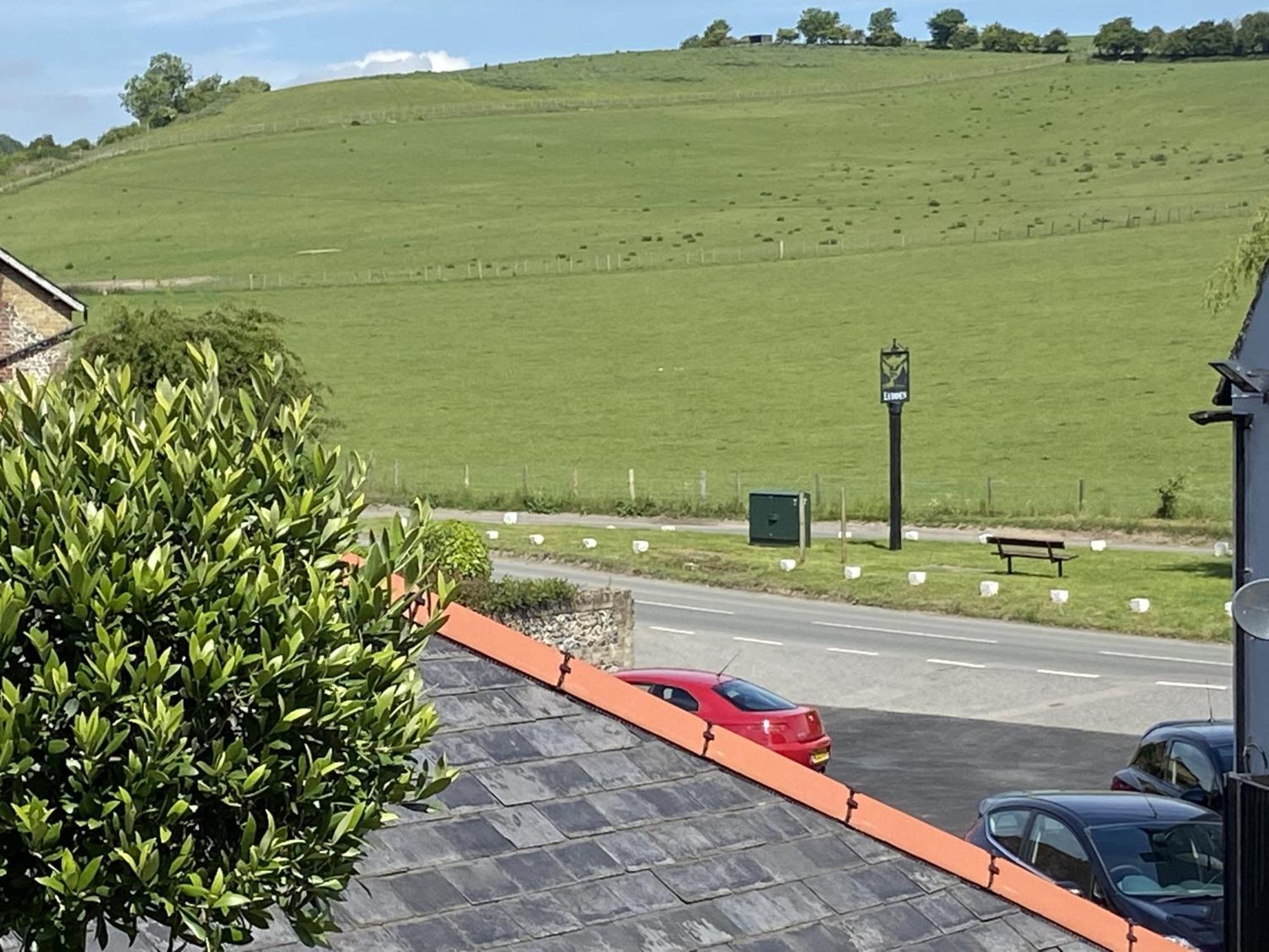 The Lydden Bell Bed & Breakfast Екстериор снимка